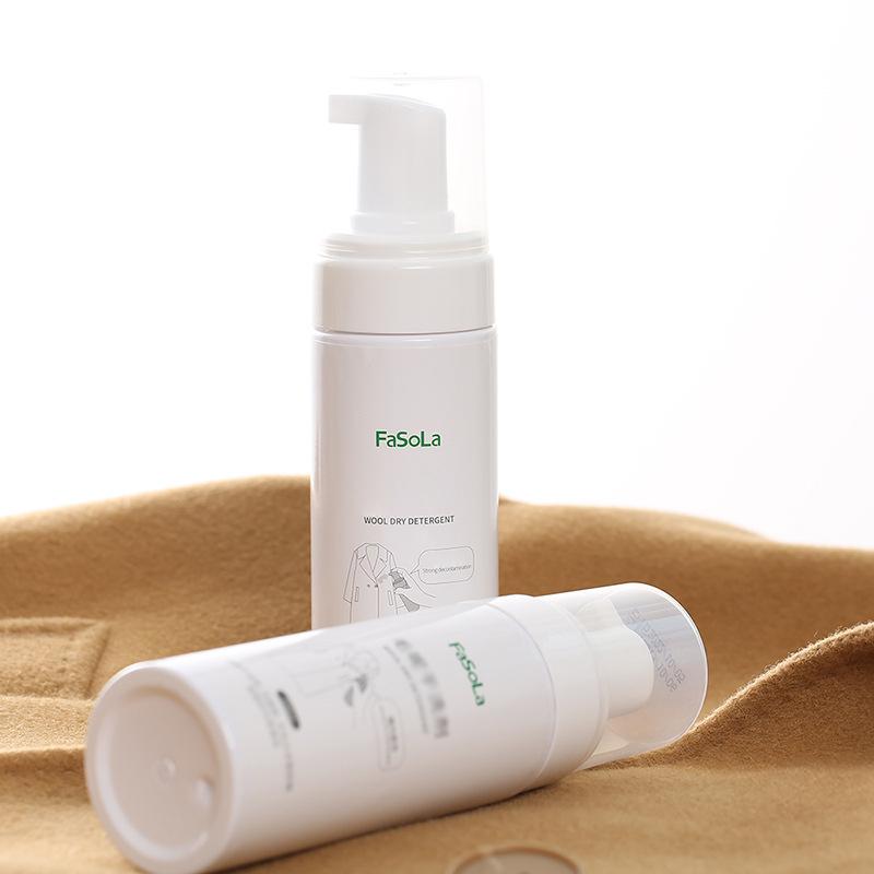 Clothing cleaning agent