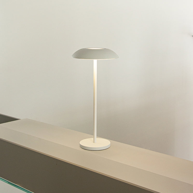 Orbella cordless LED table lamp with touch control – Elegant round modern design
