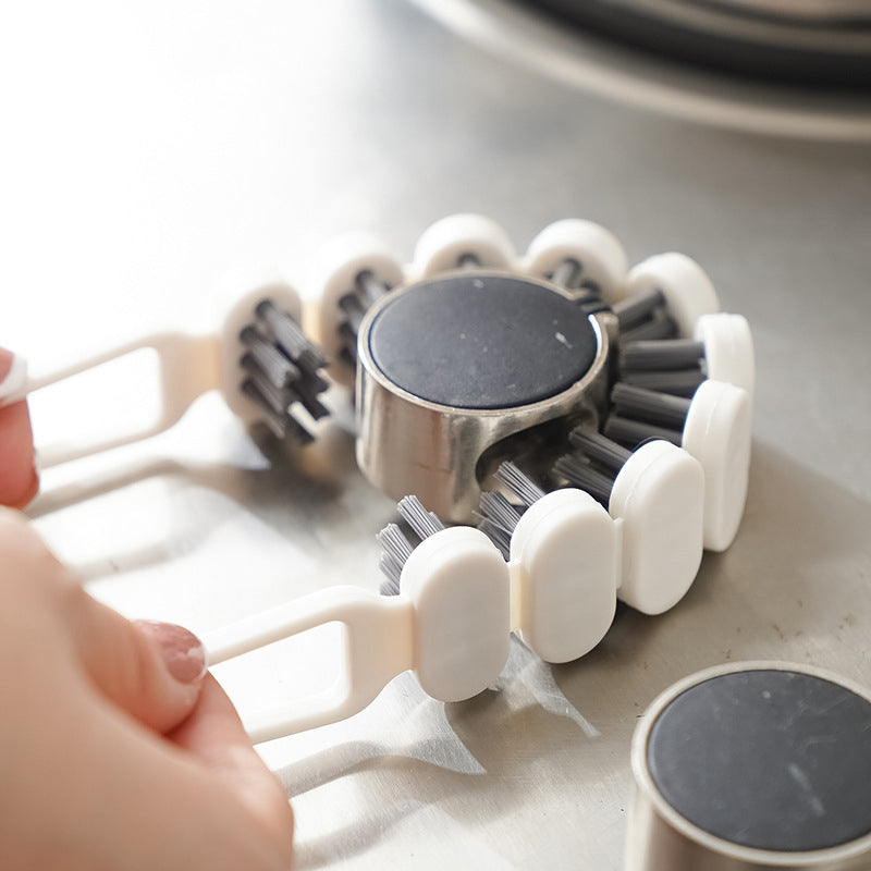Flexible multifunctional cleaning brush