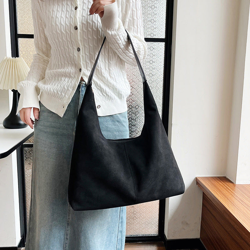 Suede messenger bag with large capacity