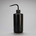Spot 500ml Squeeze Pouring Bottle – Compact Spray Bottle for Precise Pouring and Dosing