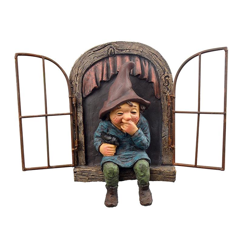 Garden decor gnome figure