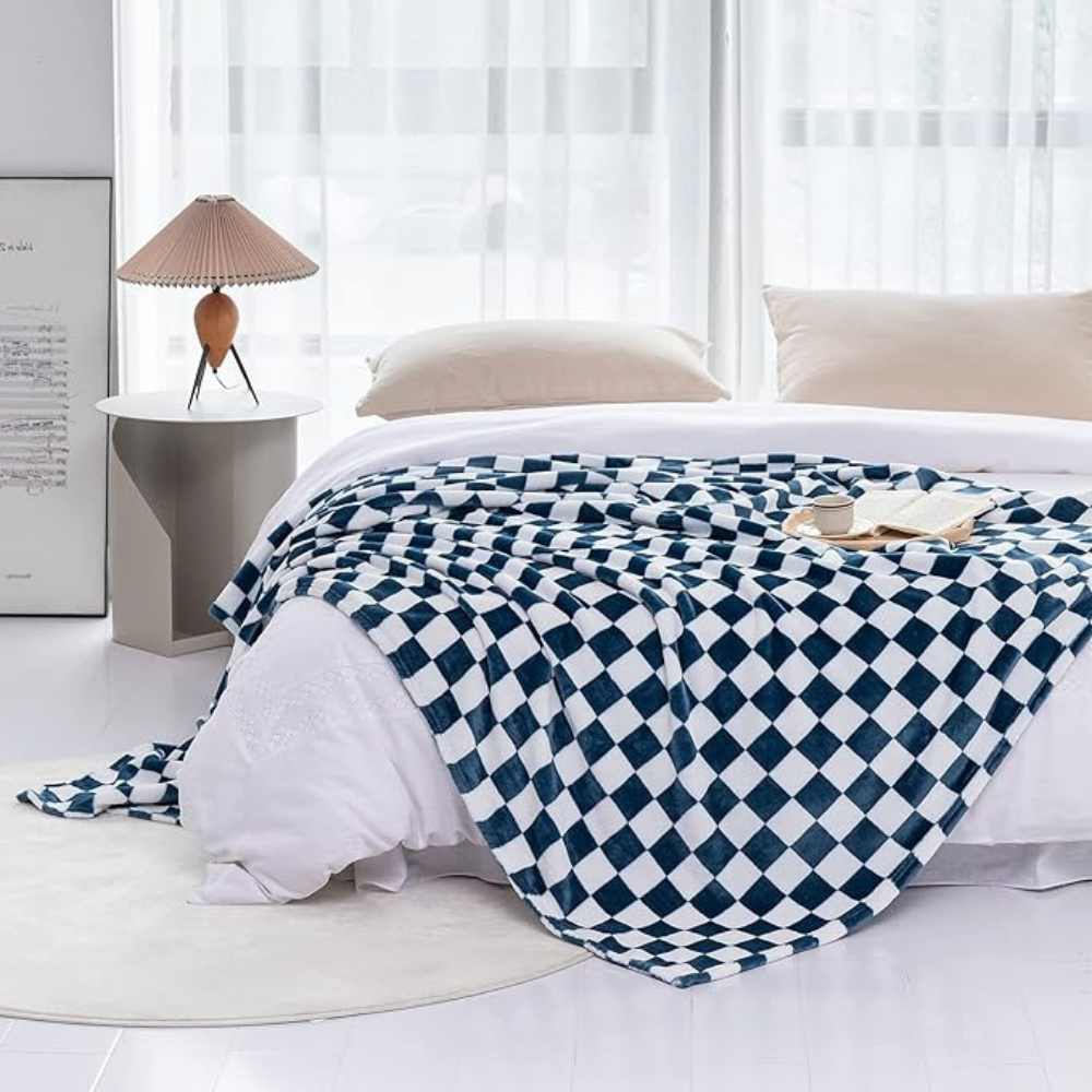 Stylish blanket in checkered pattern for your home