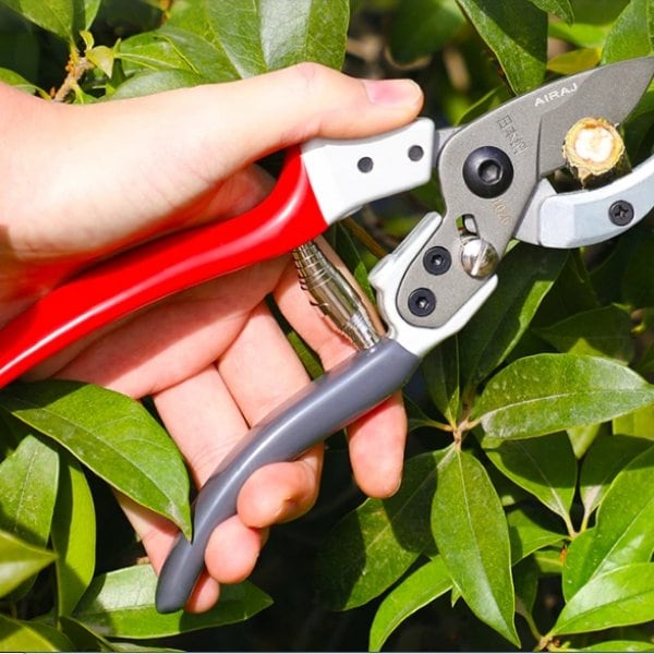 TrimTough – Precise cuts, strong blades!