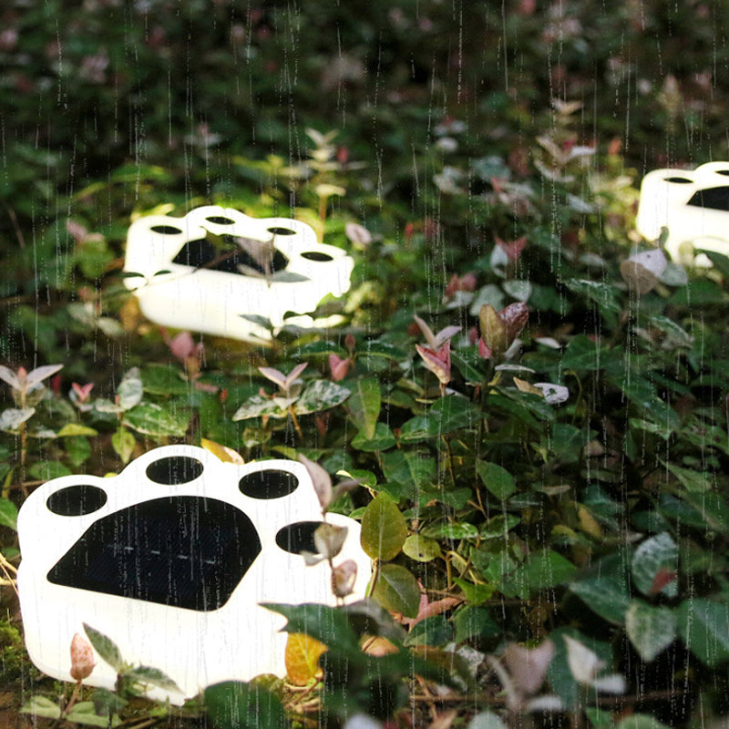 Solar-Bear-Paw-Lamp