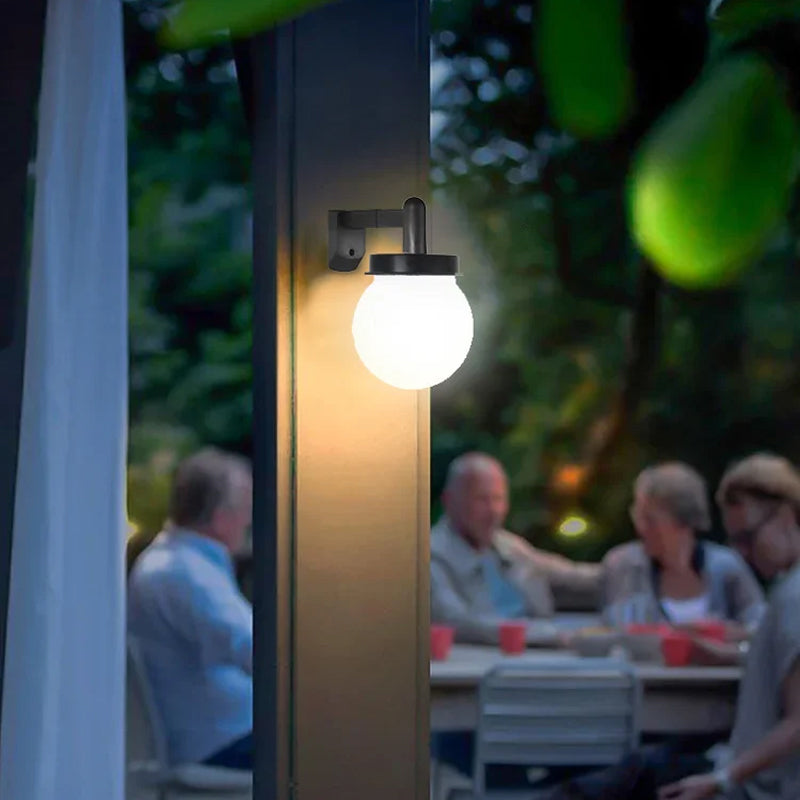 Solar Wall Sphere Light (2 pieces)