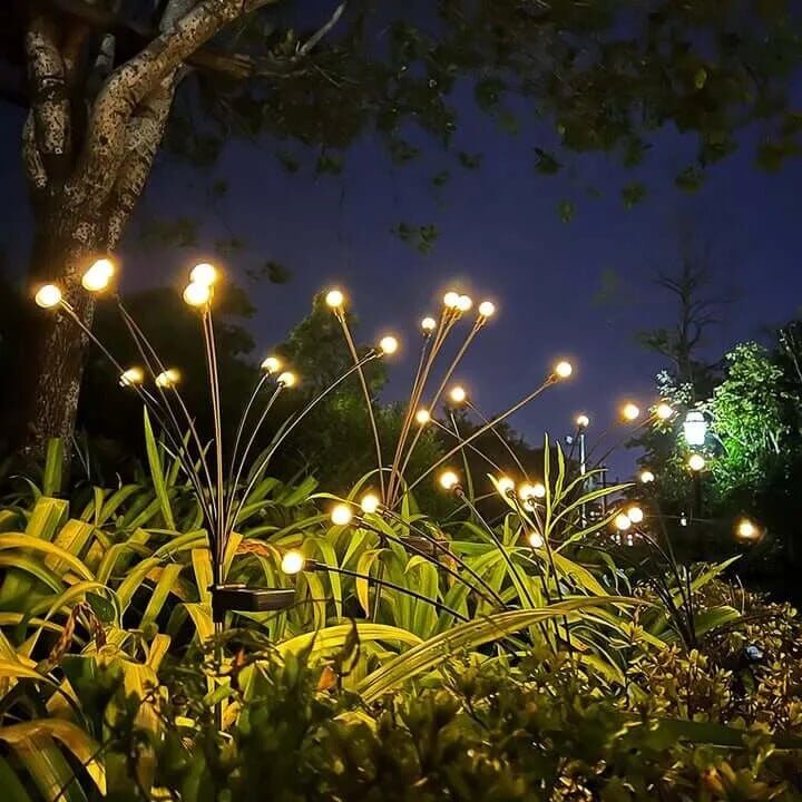 Solar Butterfly LED Garden Light with 3 Light Modes and IP65 Rating
