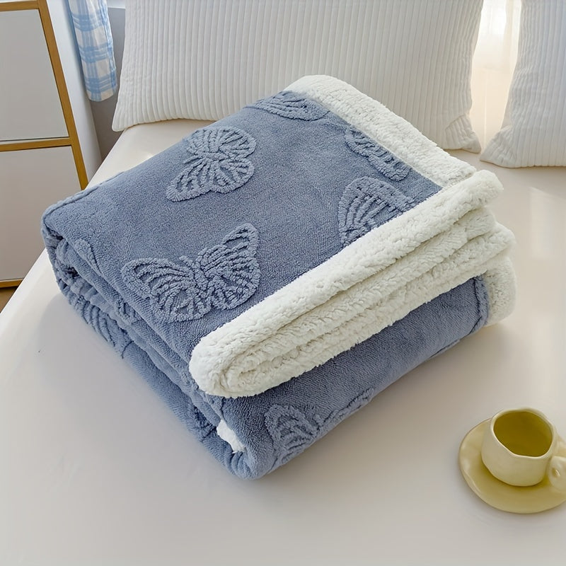 Cozy Luxe – Soft Fleece Blanket with Butterfly Design