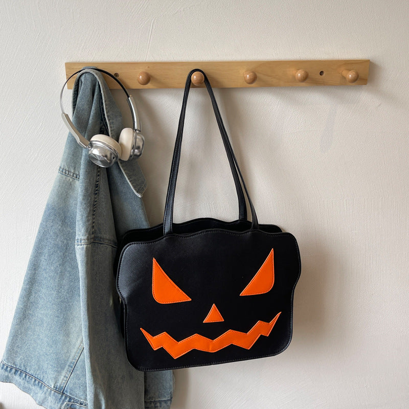 Halloween Messenger Bag – Shoulder bag in Black and Orange Spooky Style