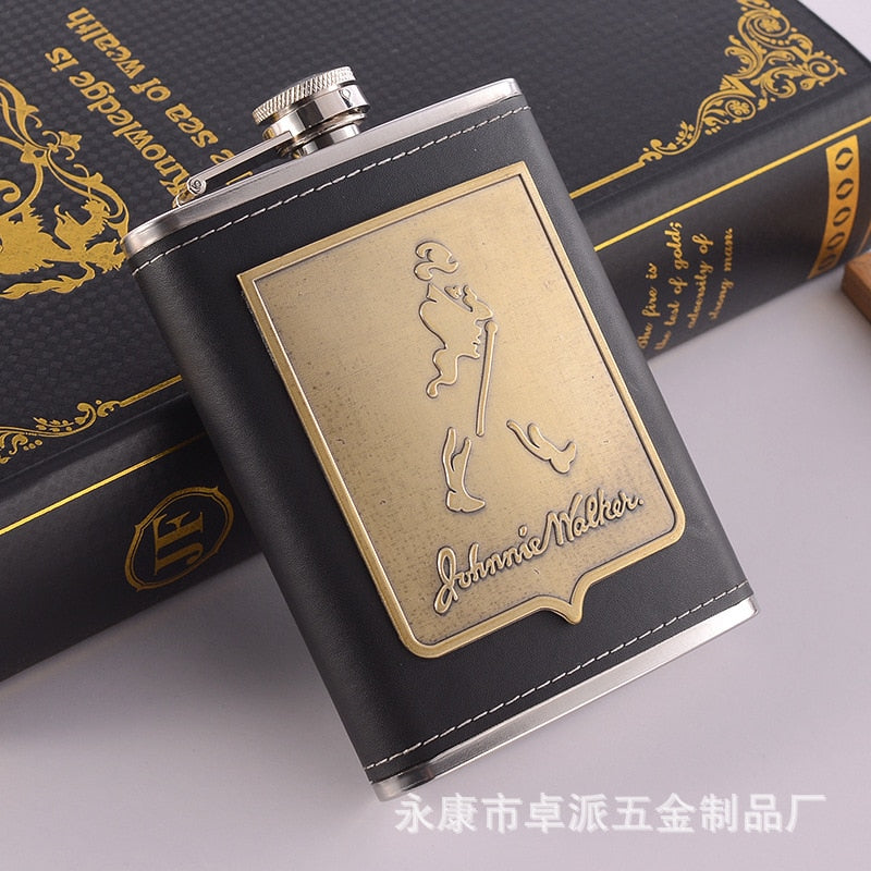 8oz Whisky Bottle made of Stainless Steel Alcohol Funnel Hip Flask Embroidered Golden Silk Fabric Packaging Gift Box Set