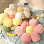 Stylish and Comfortable Flower-Shaped Seat Cushion - Floral Bliss