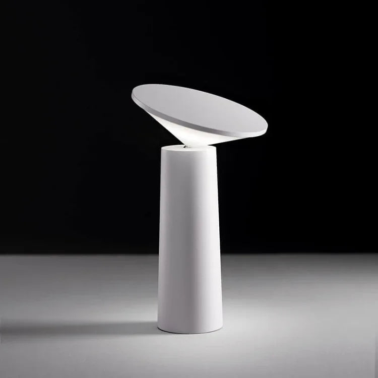 InfiNight - Modern table lamp with touch sensor | Dimmable brightness