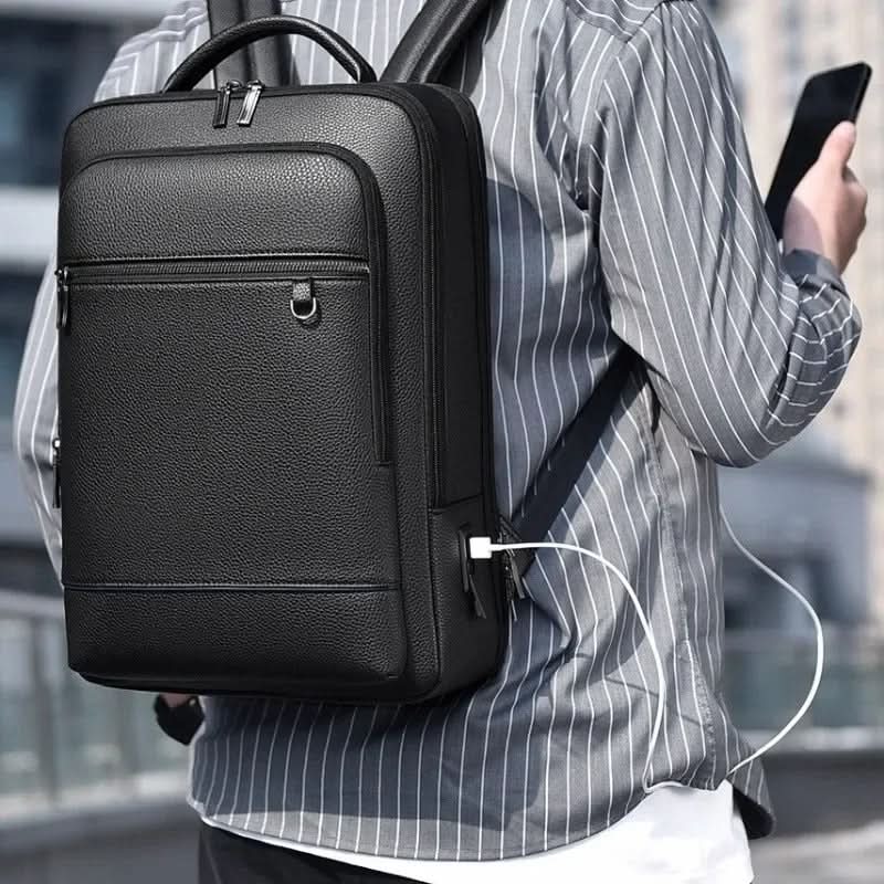 Elegant leather rucksack for men/women with USB port for laptop and everyday use, 15.6 inch, black