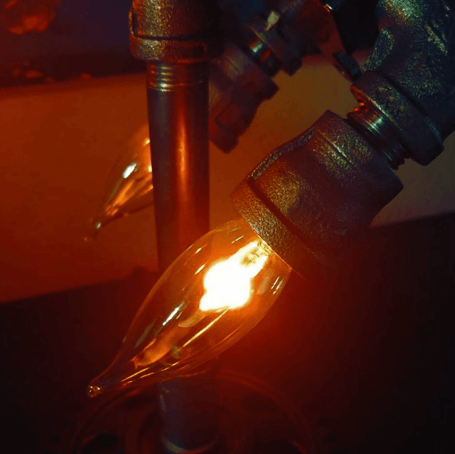 VINTAGE STEAMPUNK ROCKLAMP