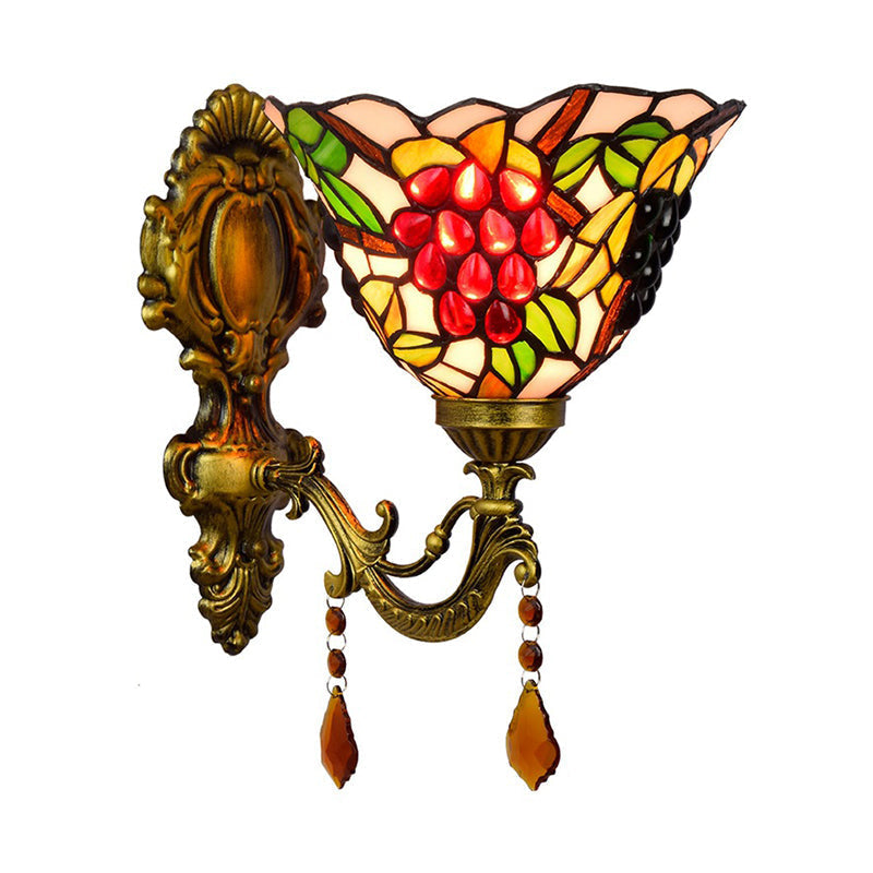 Single-Bulb Wall Sconces Tiffany Flared Stained Glass Wall Mount Light with Grape Pattern in Brass