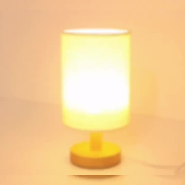 WoodGlow – Adjustable LED Table Lamp with USB