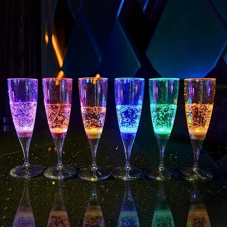 GlowSip - LED-lit wine glass set (6 pieces)
