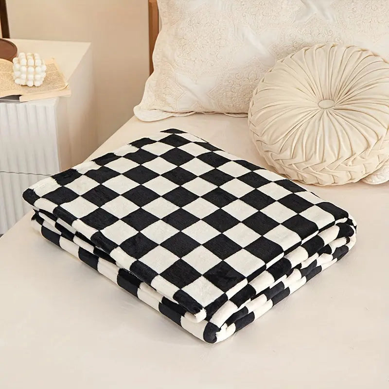 Classic Check Blanket – Soft and Warm Blanket for Sofa and Bedroom