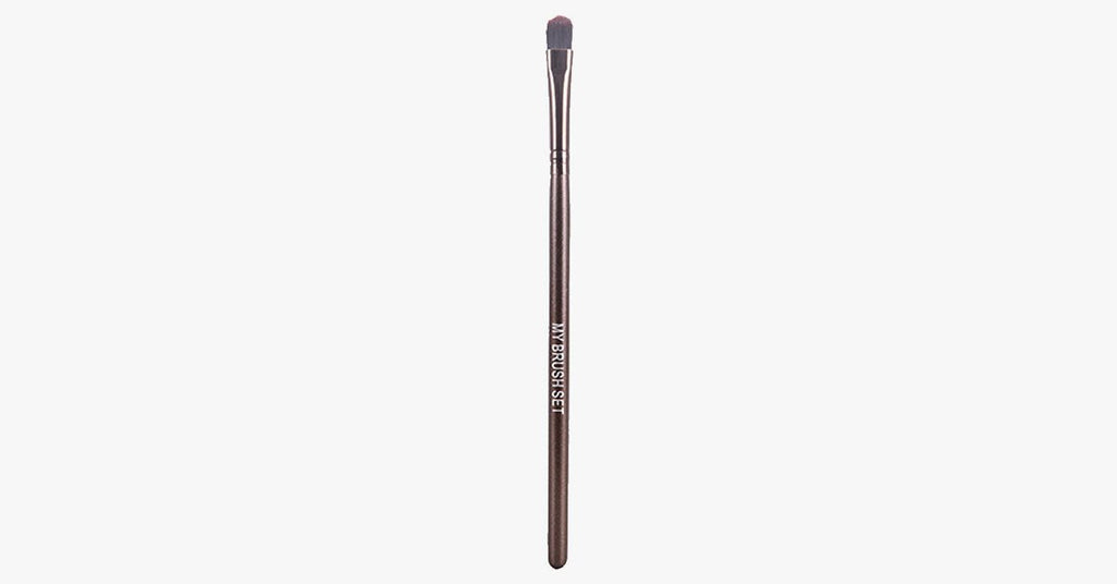 Short Eyeshadow Brush