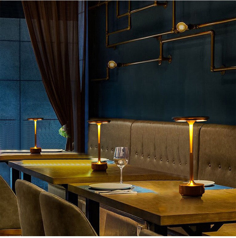 ClarityGlow Luxe Edition | Wireless LED Table Lamp
