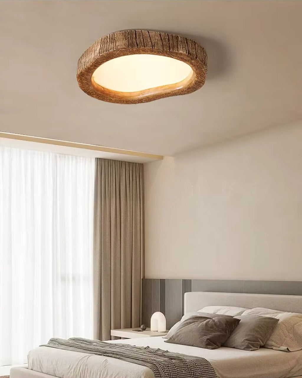 Minimalist Wooden Lamp in Japandi Style with Glow Effect