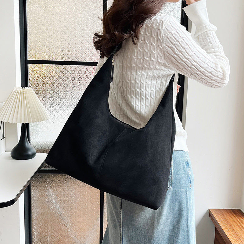 Suede messenger bag with large capacity