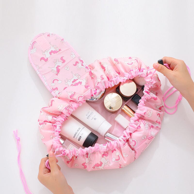 Magic cosmetic pouch
