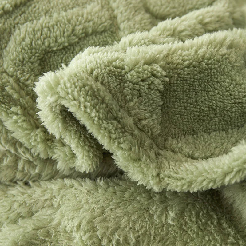 Luxury Lambswool Blanket for Bedroom
