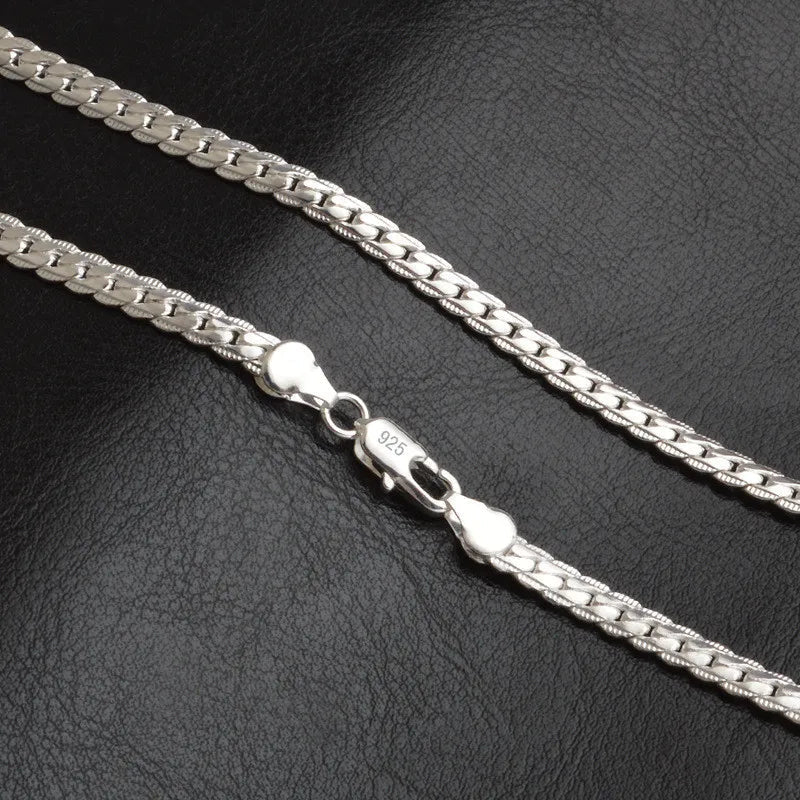 SilverGlow Necklace – Luxe 925 Silver Necklace for Women