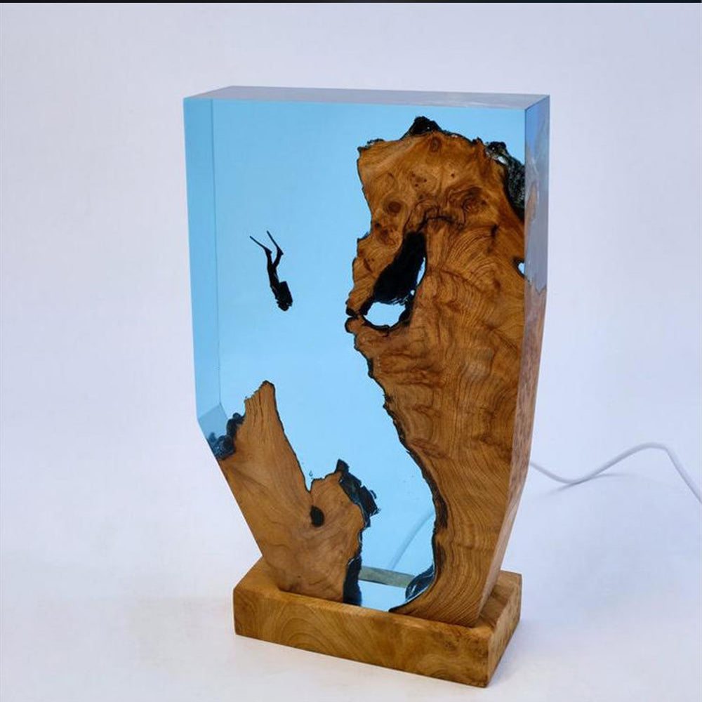 Stylish Ocean Karst Diver Table Lamp for Your Home