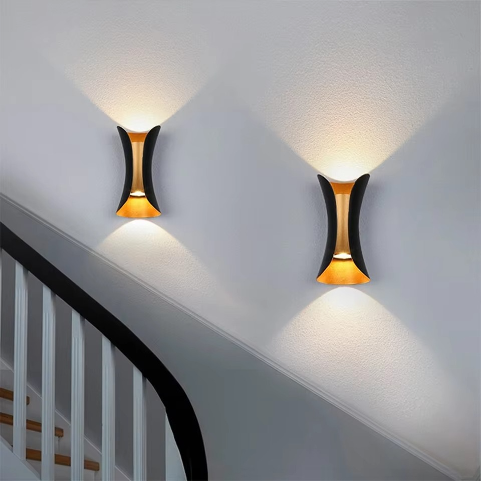 Modern Dual-Tone LED Wall Lamp – Waterproof & Minimalist for Indoors & Outdoors