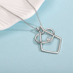Amelina Heart-Necklace with Ring Holder – Elegance in Full Bloom