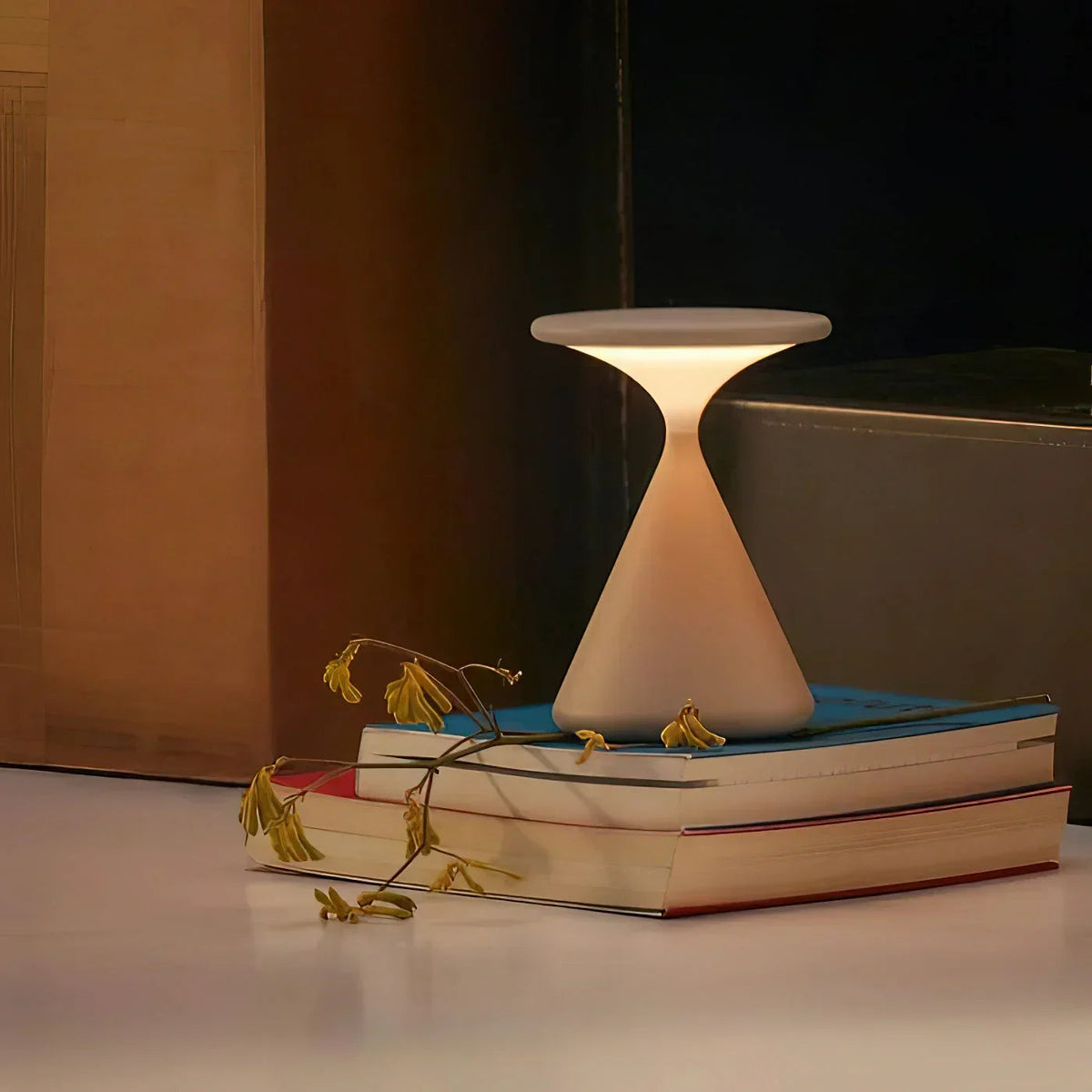 Wireless Table Lamp Amos Hourglass
