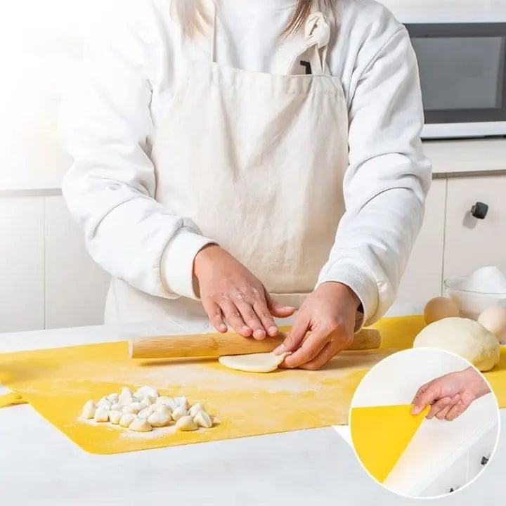 Non-stick silicone baking mat – reusable for dough & baking