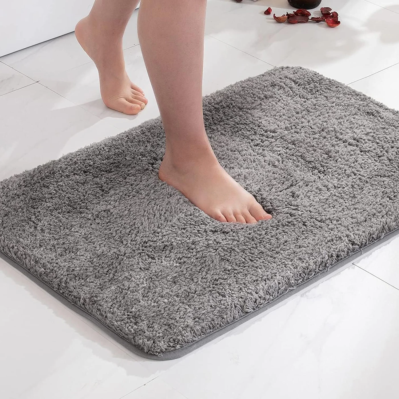AquaLuxe | Plush Bath Mat Non-Slip 50x80 cm