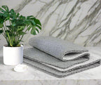 Non-slip shower mat with hygienic drainage system