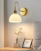 HeritageBeam – Classic Wall Lamp with Luxe Elegance