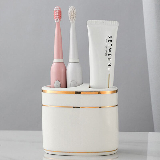 Luxurious Art Deco Bathroom Accessory Holder