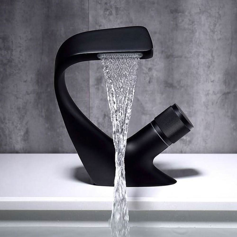 Modern Bathroom Sink Mixer Faucet – Stylish Chrome Tap