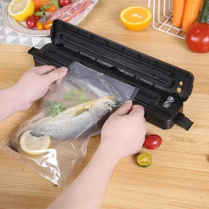 Automatic Vacuum Sealer – Preserve Freshness & Save Space