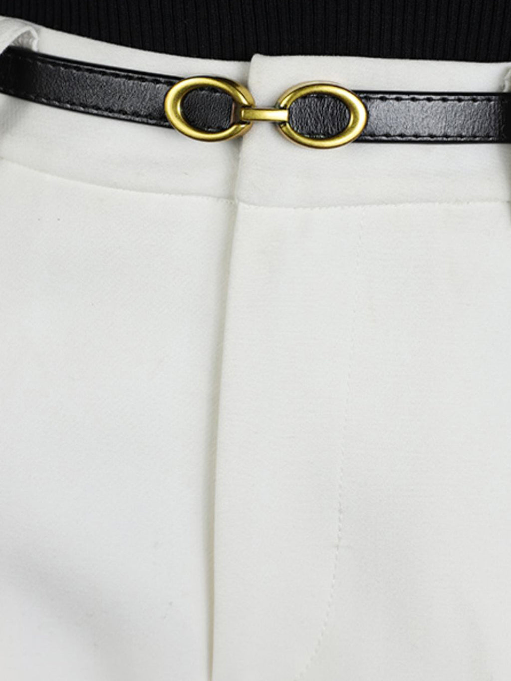 LuxeRing Belt - Elegant Leather Belt for Women