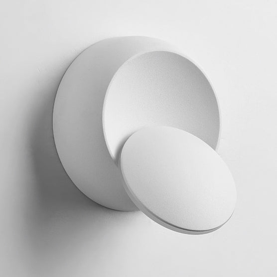 Contemporary Nordic Iron Round Eclipse Rotatable LED Wall Light for Nightstand