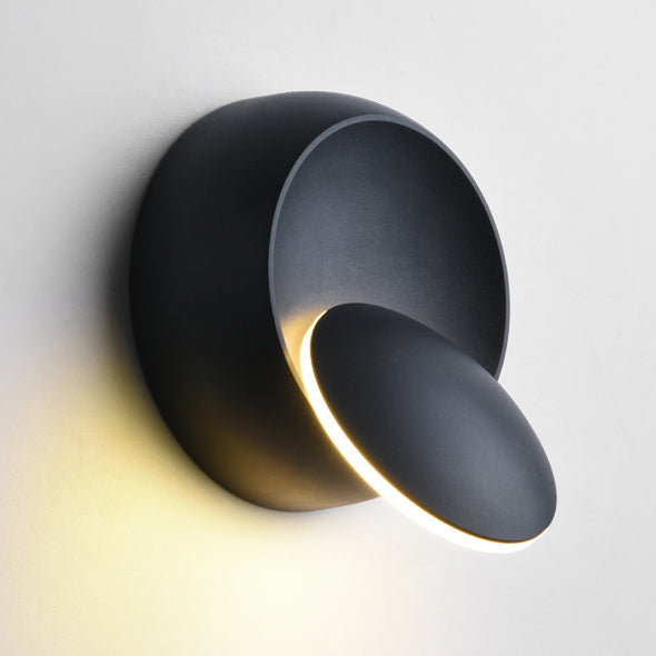 Contemporary Nordic Iron Round Eclipse Rotatable LED Wall Light for Nightstand