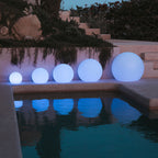 Shiny play ball in various sizes!