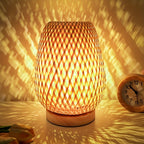 Bamboo Table Lamp with USB Power Supply – Sustainable and Energy-Saving Design