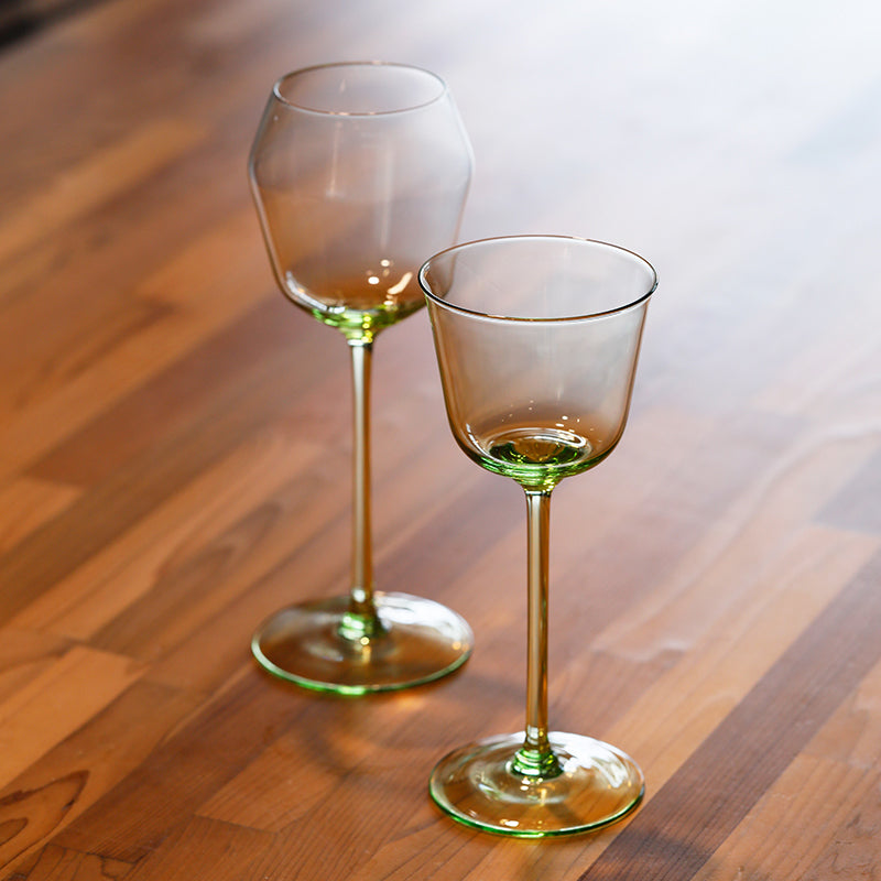 Bareqeth Diamond Wine Glass