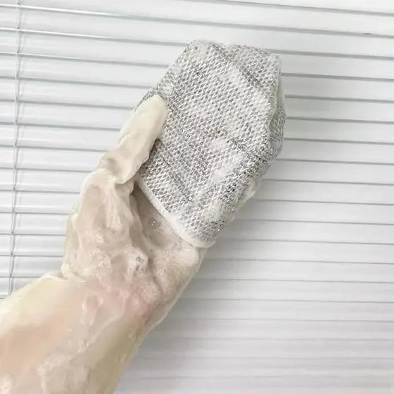 Double-sided stainless steel sponge for heavy-duty use