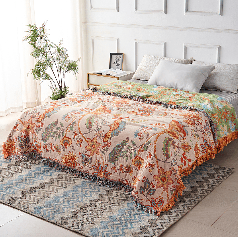 Chic – Cotton Throw Blanket with Floral Pattern