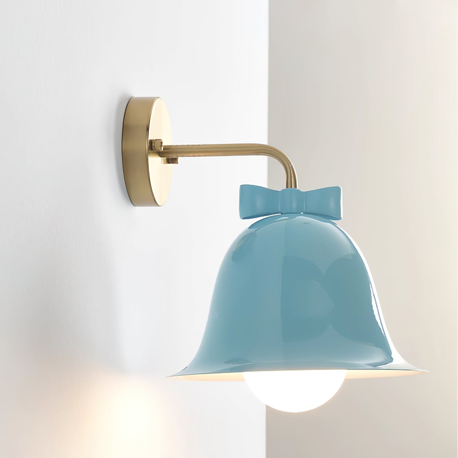 BellRing – Elegant Wall Lamp