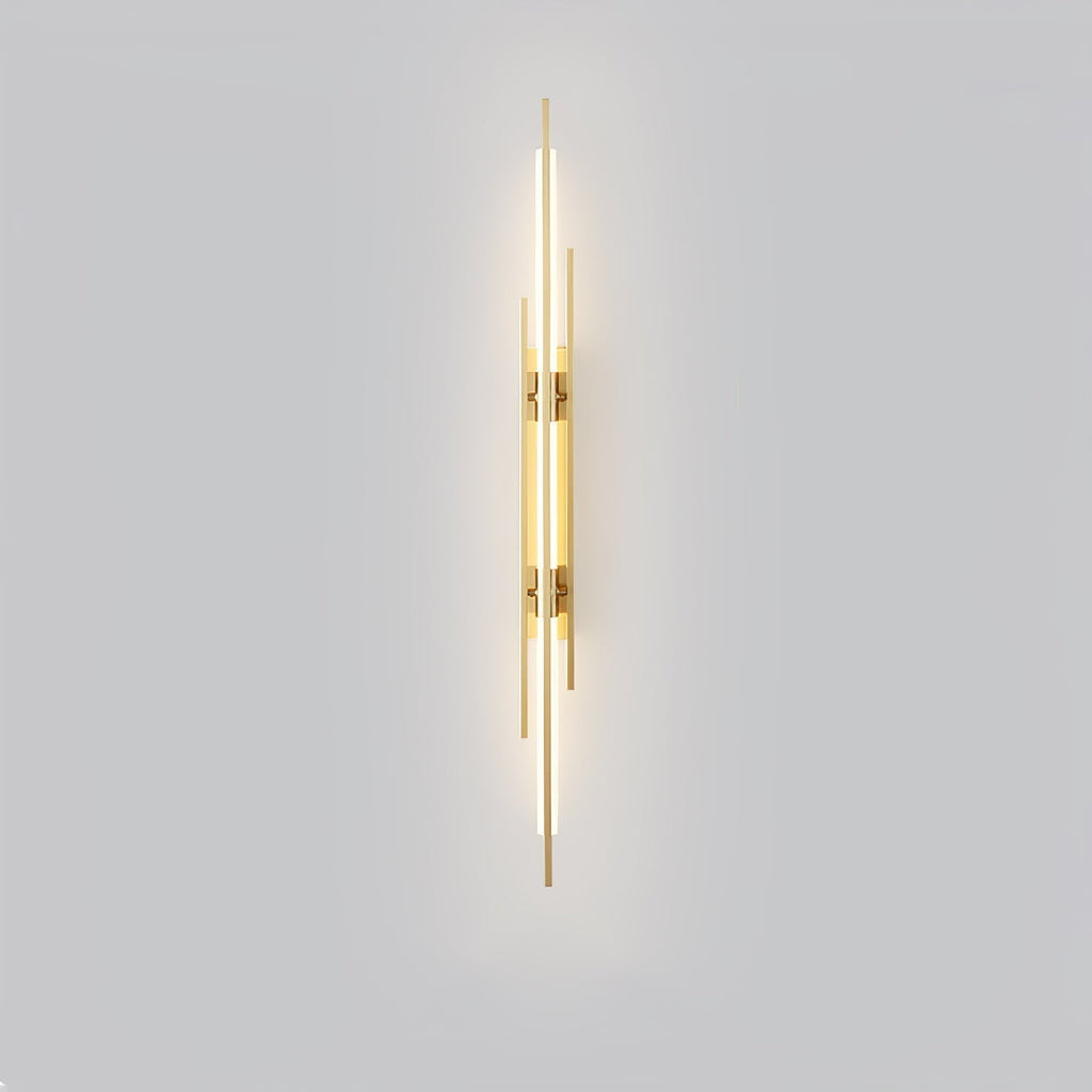 LuxeAura – Opulent Gold Wall Light for Elegant Spaces